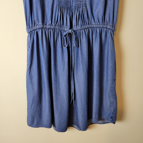 Sleeveless Chambray Gap Dress - Picture 5 of 5